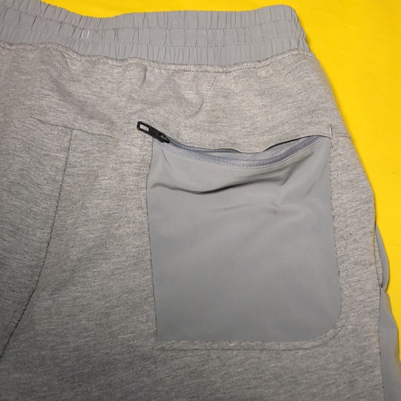 🟠 Lululemon Men’s athletic shorts - Picture 8 of 11